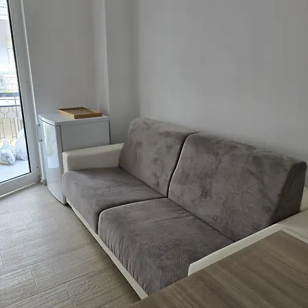 Casabonvino 3* ジョヴィナッツォ